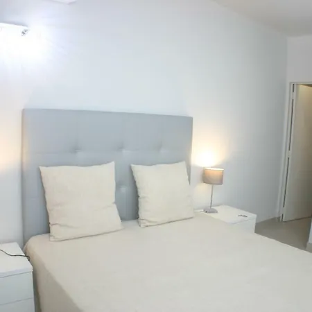 Apartment T2 Vila Magna *